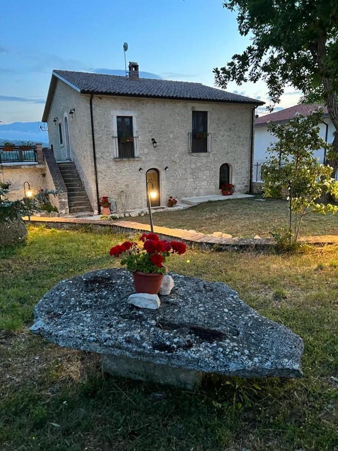 La Casa Di Zio Donato Villa Roccamorice Luaran gambar